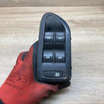 26515   Electric window control switch Renault Laguna II
