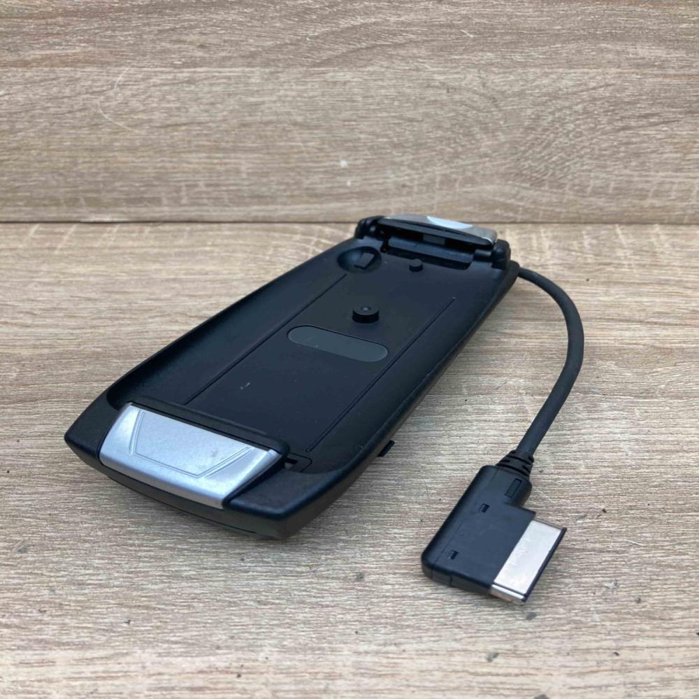 A2048203951   Phone Mercedes-Benz C W204