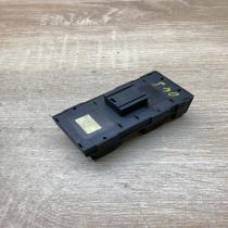 VW window switch   Electric window control switch Volkswagen Jetta V