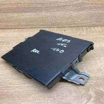89261 02010 219000 2300  Start/Stop control module Toyota Auris 150