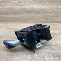 75C582 RHD  RHD Gear shifter/selector Toyota Prius (XW30)