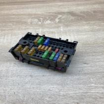 7E0937617A   Fuse module Volkswagen Transporter - Caravelle T5