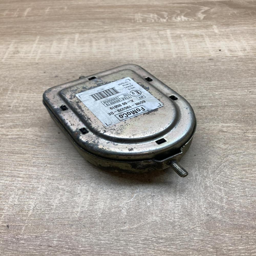 6G9N19G229DE 6G9N 19G229 DE  Alarm system siren Jaguar XF X250