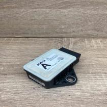 89183 05030 0265005719  ESP acceleration yaw rate sensor Toyota Verso