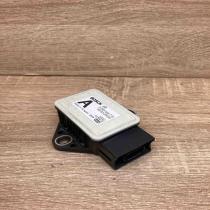 89183 05030 0265005719  ESP acceleration yaw rate sensor Toyota Verso
