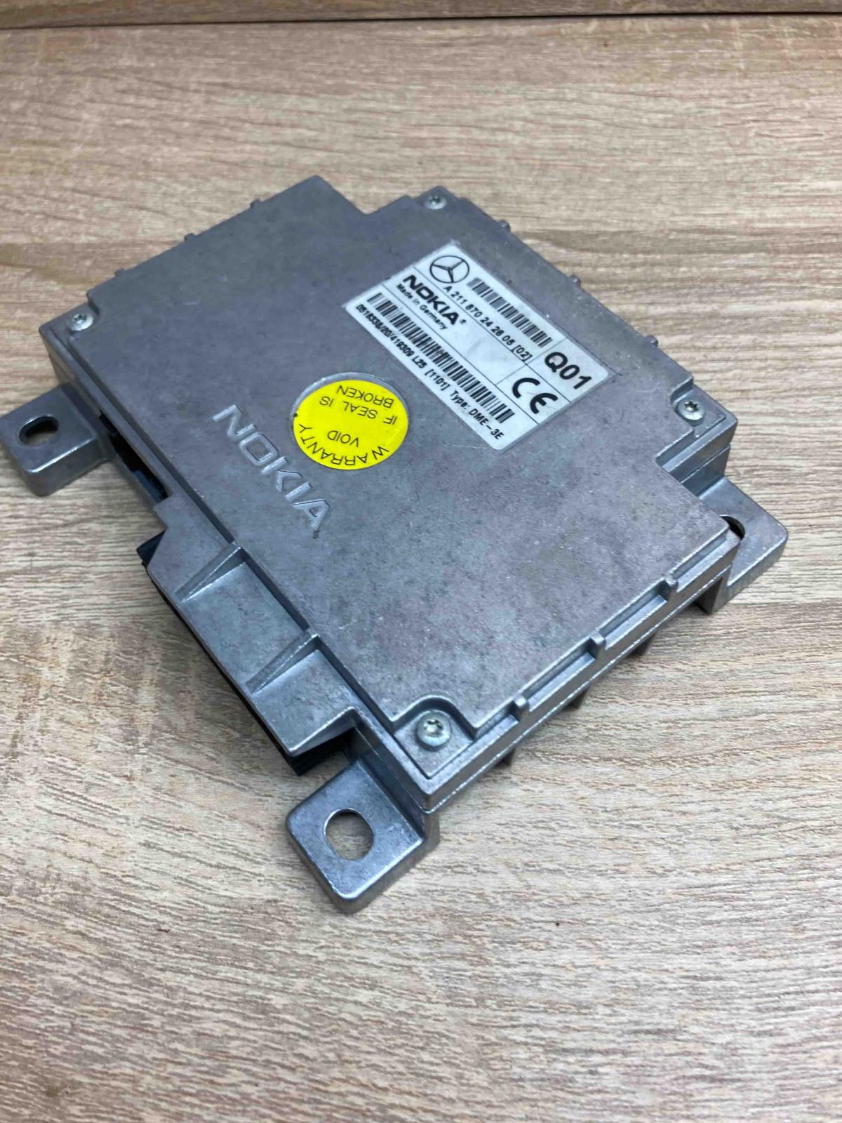 A211870 242605   Phone control unit/module Mercedes-Benz E W211