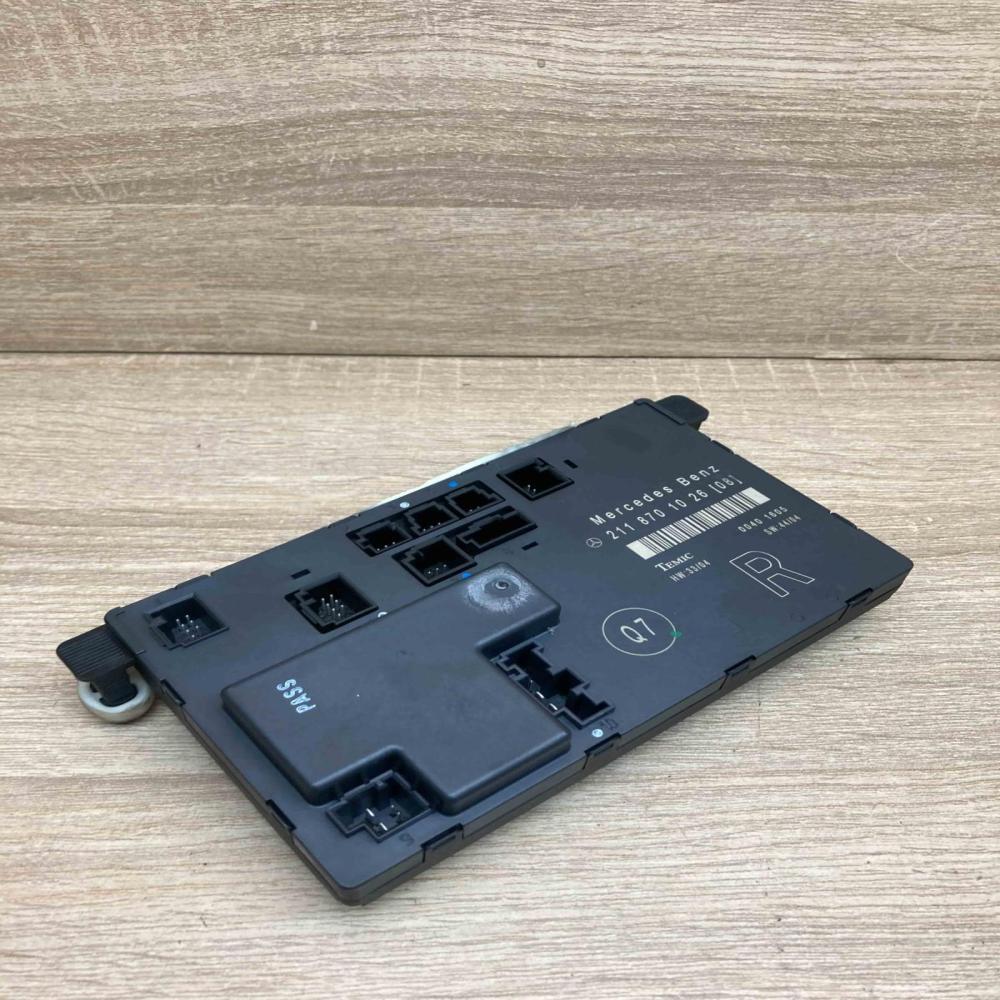 2118701026  RH Door control unit/module Mercedes-Benz E W211