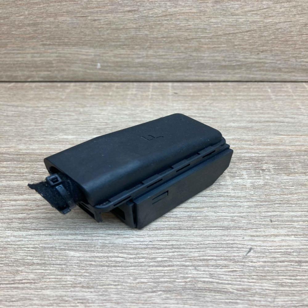 0015450930 09445851  Plug wire Mercedes-Benz C W204