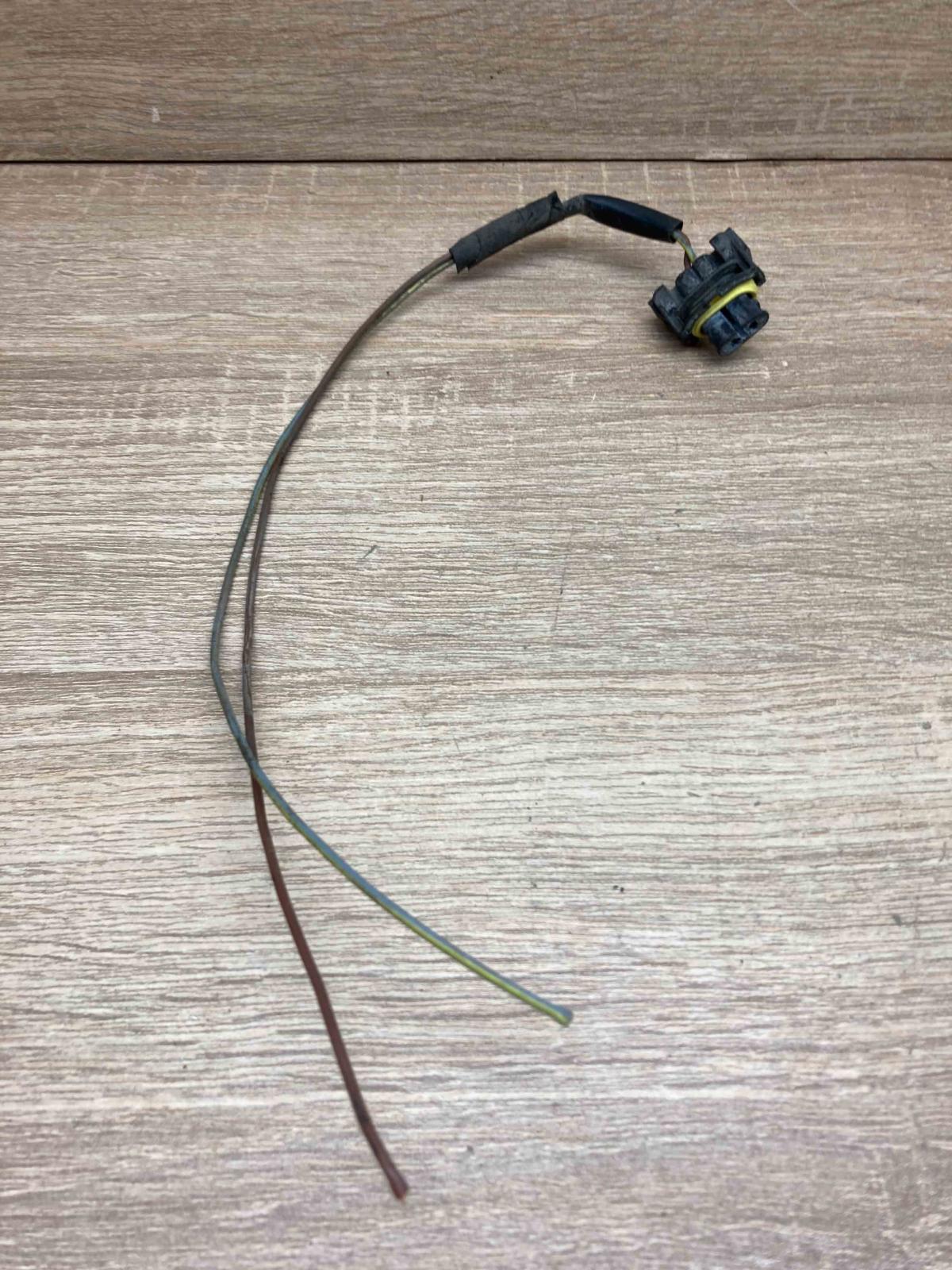 0405456328   Plug wire Mercedes-Benz CLS C219