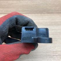 A0038200726 821 761 66 4  Airbag deployment crash/impact sensor Mercedes-Benz E