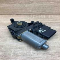 130821696 105407301  Rear door window regulator motor Volkswagen PASSAT B6