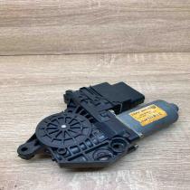 1J4959811C   Rear door window regulator motor Volkswagen Bora