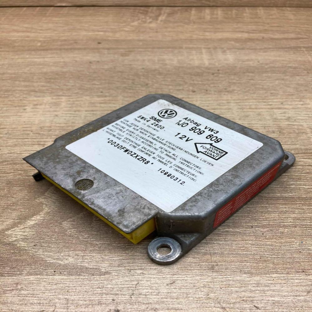 1J0909609 5WK42800  Airbag control unit/module Volkswagen Golf IV