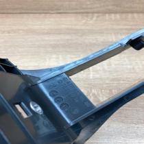 A2119200586 70010201  Rear seat rail trim cover Mercedes-Benz E W211