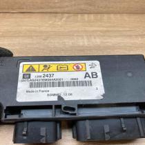 13582437 AS2437EM064A2021  Airbag control unit/module Opel Zafira C