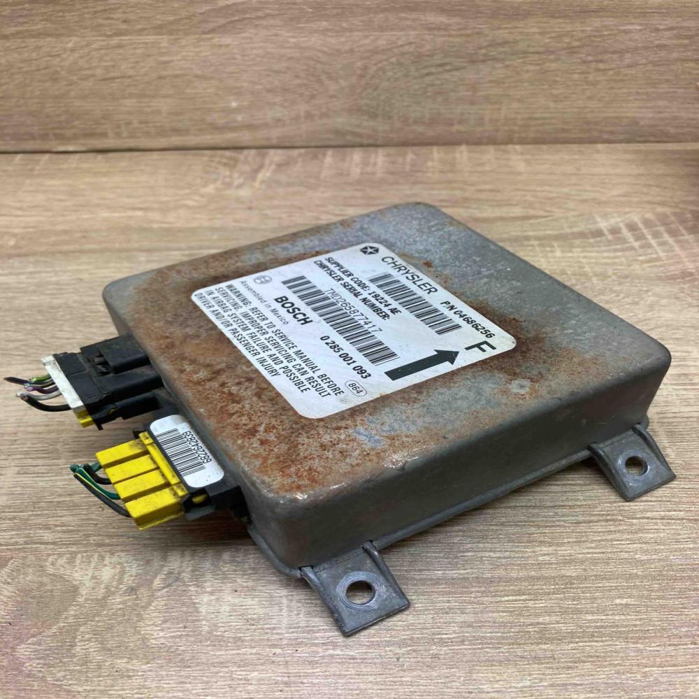 04686256 0285001093 With Plug Airbag control unit/module Chrysler Voyager