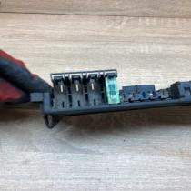 2115452301 E0000031  Fuse module Mercedes-Benz E W211