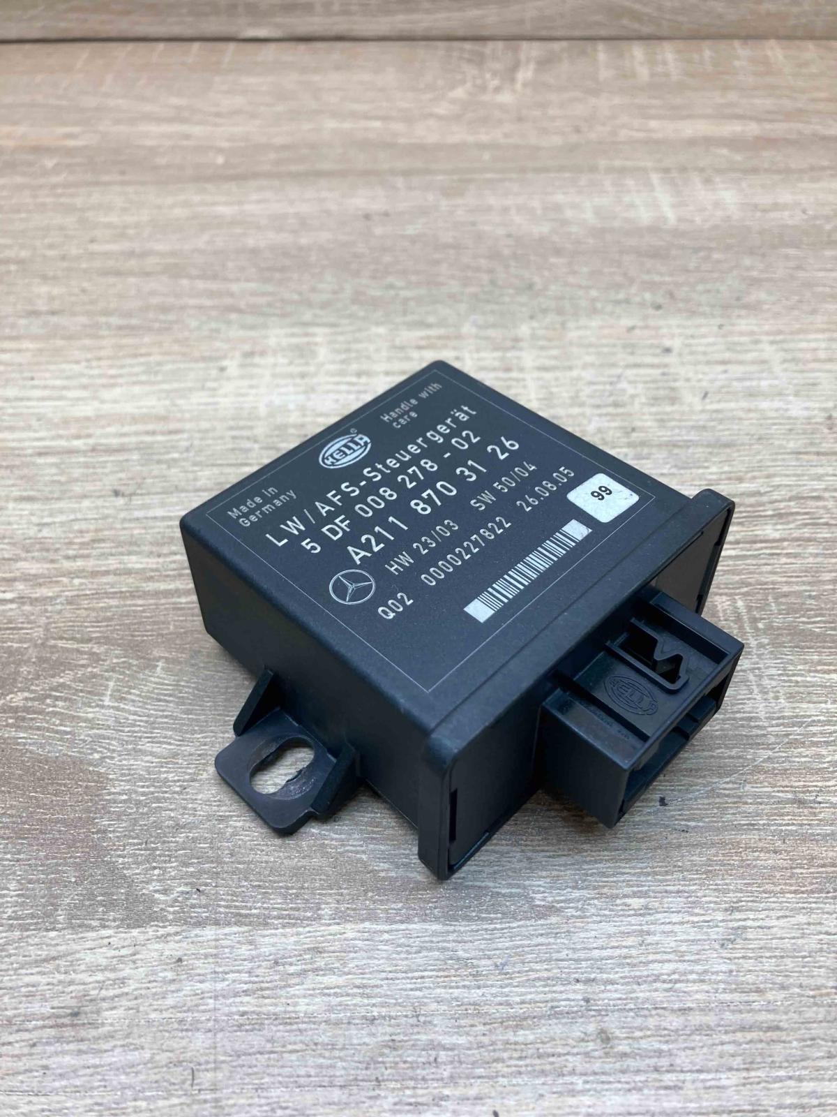A2118703126 5DF008278  Light module LCM Mercedes-Benz E W211