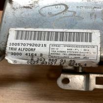 A2038600105 30001870D  Rear door airbag Mercedes-Benz C W203