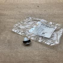 93453019  GM Retaining clip Other body part Opel Vivaro