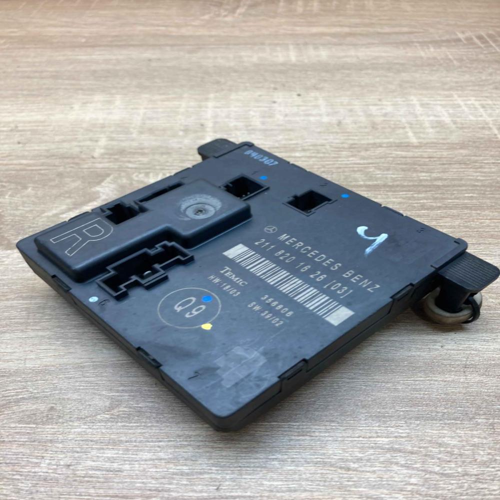 2118201626 356806 Used RH Door control unit/module Mercedes-Benz E W211