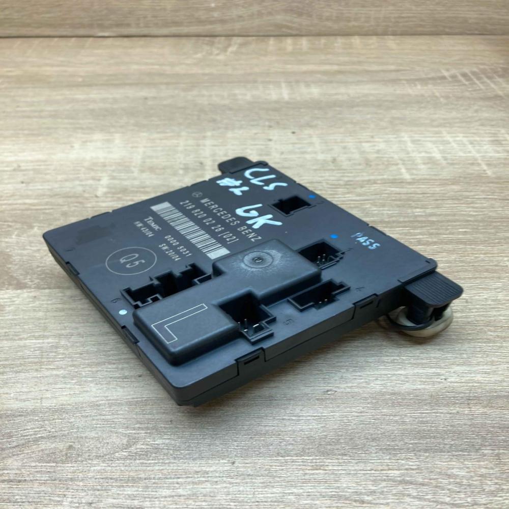 2198200226 00005031 LH Door control unit/module Mercedes-Benz CLS C219