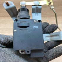 Hyundai Servo Flap Motor SM T G  Central locking motor Hyundai Santa Fe
