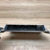 39109 37550 5WY1871A  Engine control unit/module ECU Hyundai Santa Fe