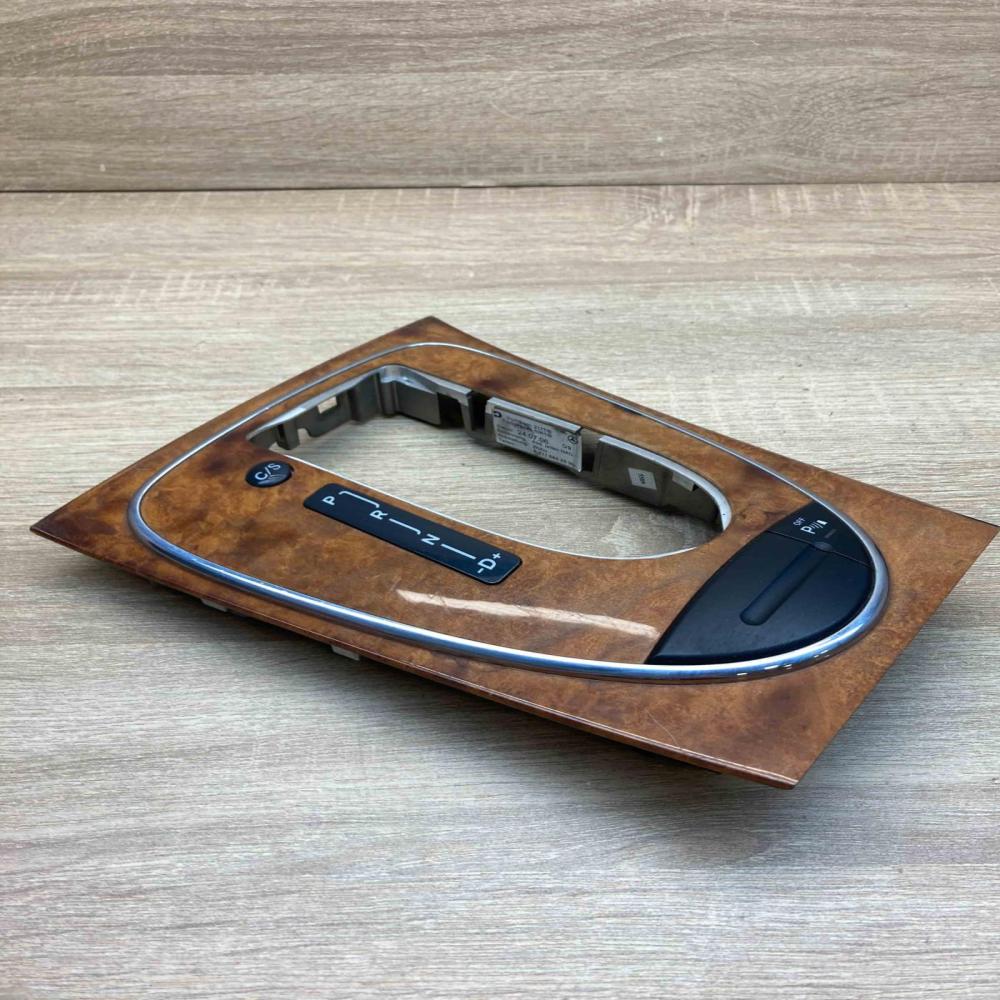A2116802336 2118216958  Gear shifter surround trim plastic Mercedes-Benz E W211