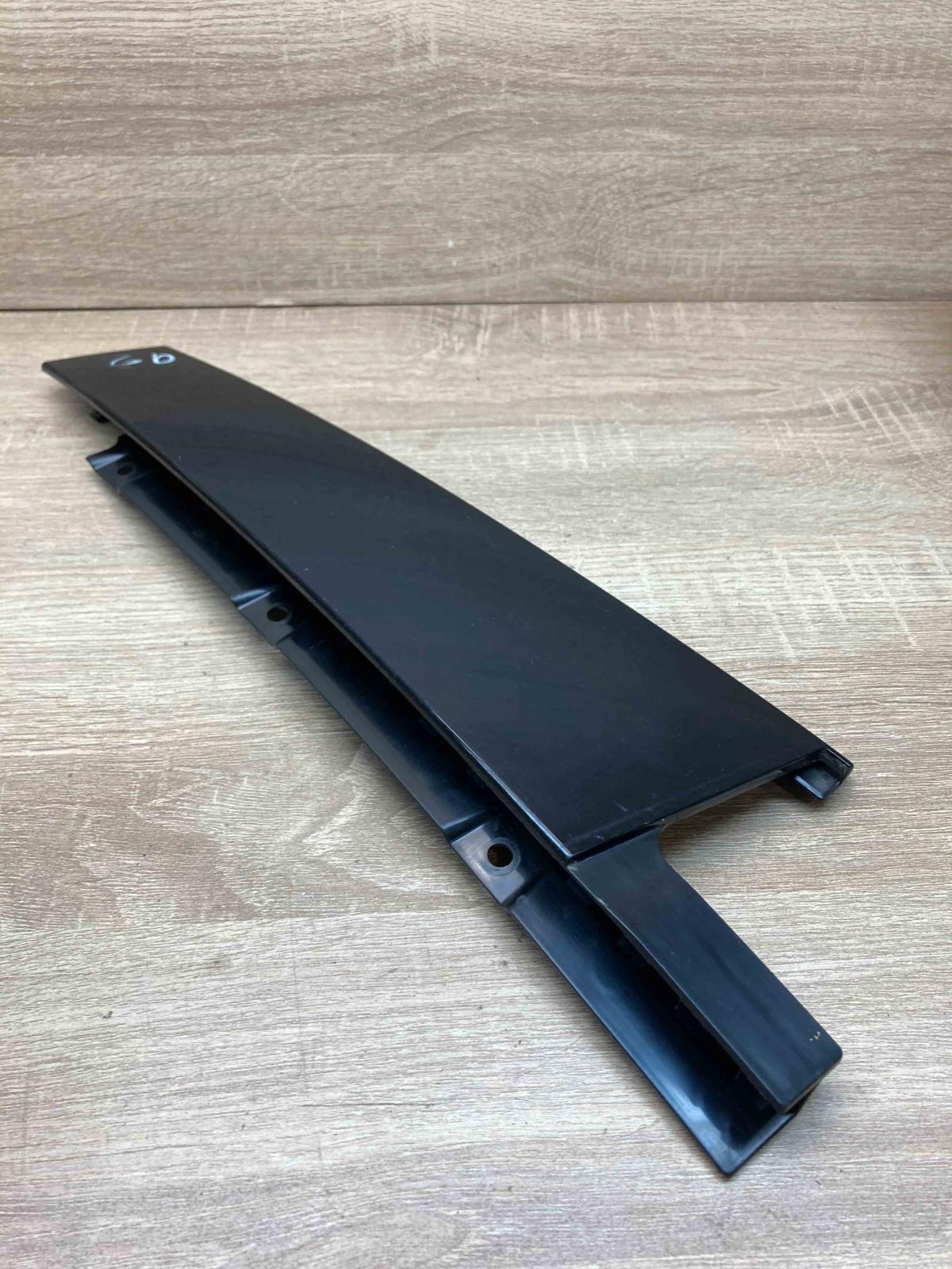 A1777320200   Rear door glass trim molding Mercedes-Benz A W177