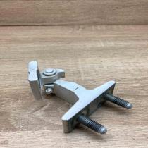 A046574 1826401850  Rear door lower hinge Renault Kadjar