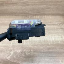 84140 28120 173650  Indicator stalk Toyota Previa (XR30, XR40) II
