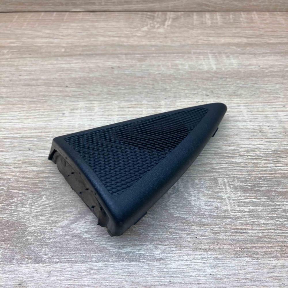 A2117250198 A2117250194 Left Side Front door speaker cover trim Mercedes-Benz E