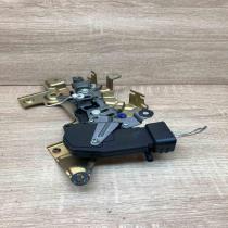 175G 2905  With Plug Tailgate/trunk/boot lock/catch/latch Toyota Previa (XR30, X