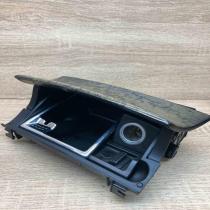 A2118100428   Car ashtray Mercedes-Benz E W211