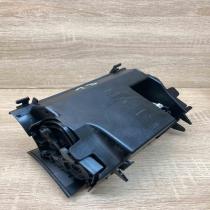 A2118100428   Car ashtray Mercedes-Benz E W211