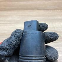 8377612   Windscreen/windshield washer pump BMW 5 E60 E61