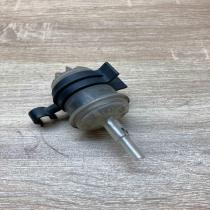 702129965   Valve vacuum Volkswagen Sharan