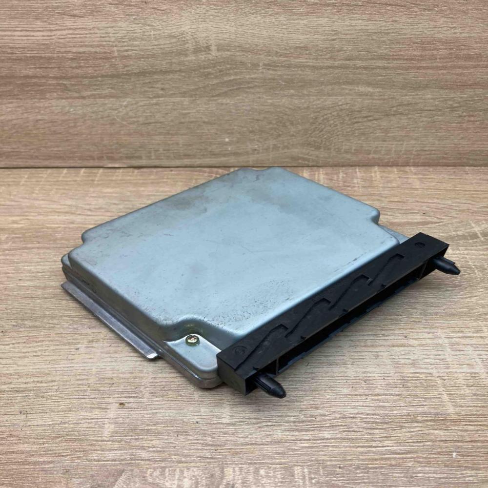 MB079700 8781 09496504A H22 Engine control unit/module ECU Volvo V70