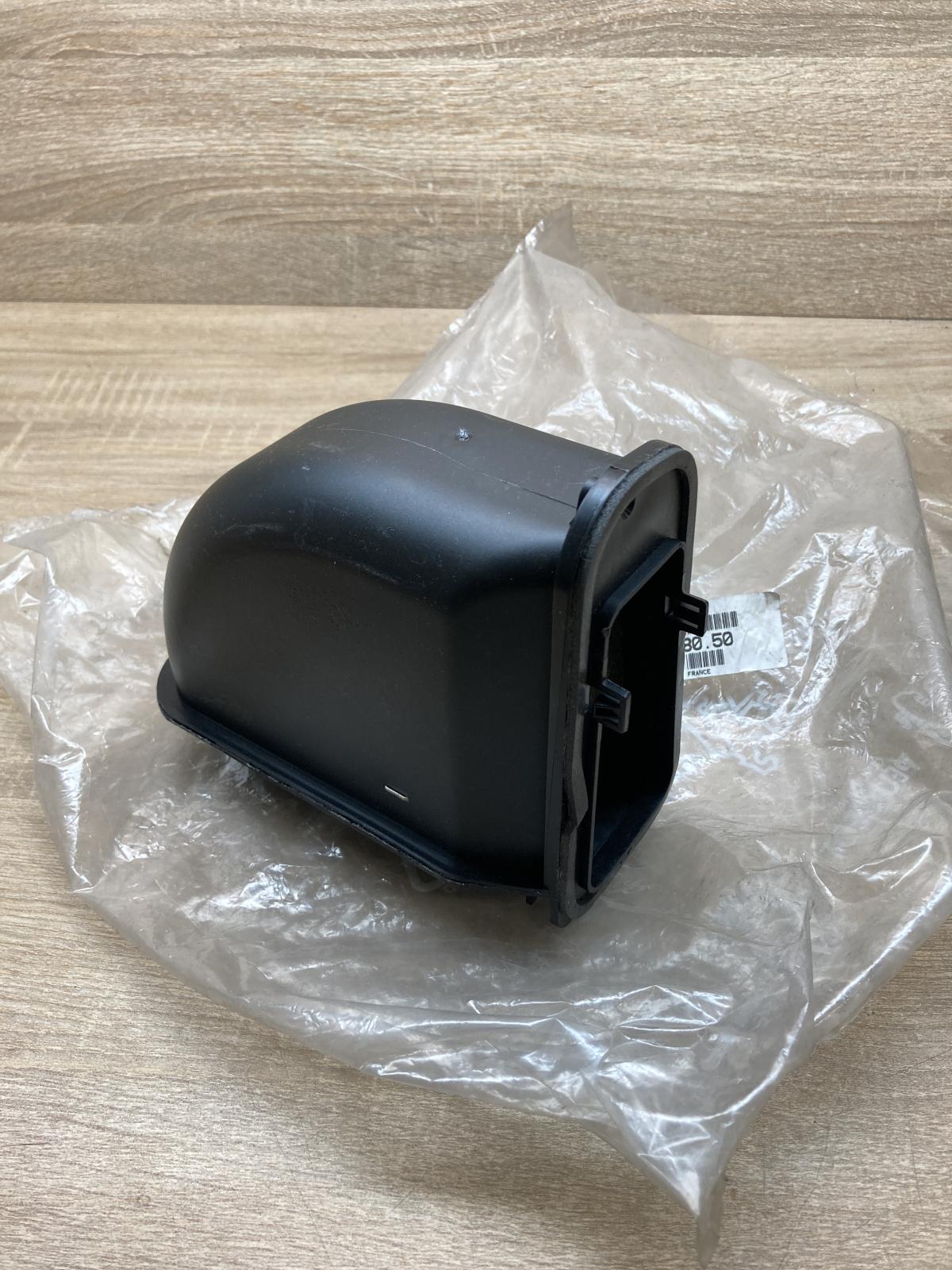 858050 9621922780 8580 50 Quarter panel pressure vent Peugeot 306