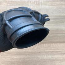 90572051   Air intake hose/pipe Opel Vectra B