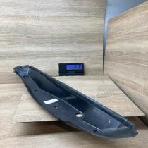 A2048890225   Fender end trim Mercedes-Benz C W204