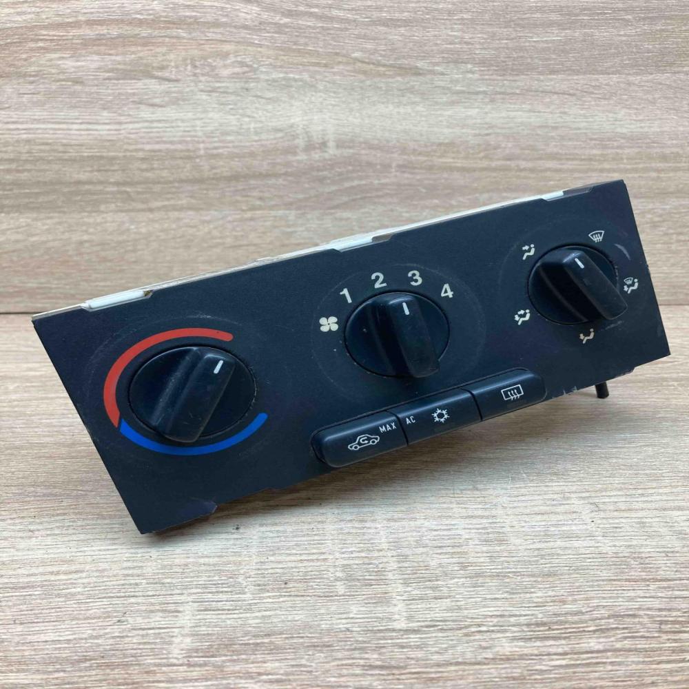90559839 56341  Climate control unit Opel Corsa B