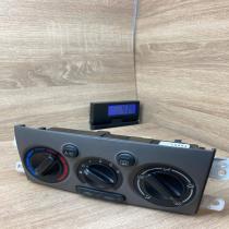 CB08A 9K22  Climate control unit Mazda Premacy