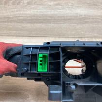 0710338 17D774 A  Wiper turn signal indicator stalk/switch Volvo S40, V40