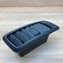 136S150   Dash center air vent grill Renault Trafic I