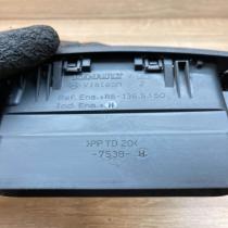 136S150   Dash center air vent grill Renault Trafic I