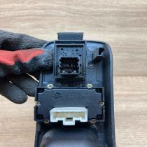 156016100 A223  Electric window control switch Alfa Romeo 156