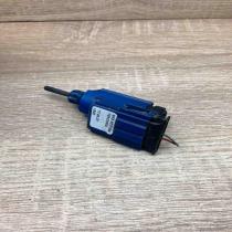 8E0927189 19322005 With Plug Brake pedal sensor switch Audi A4 S4 B6 8E 8H
