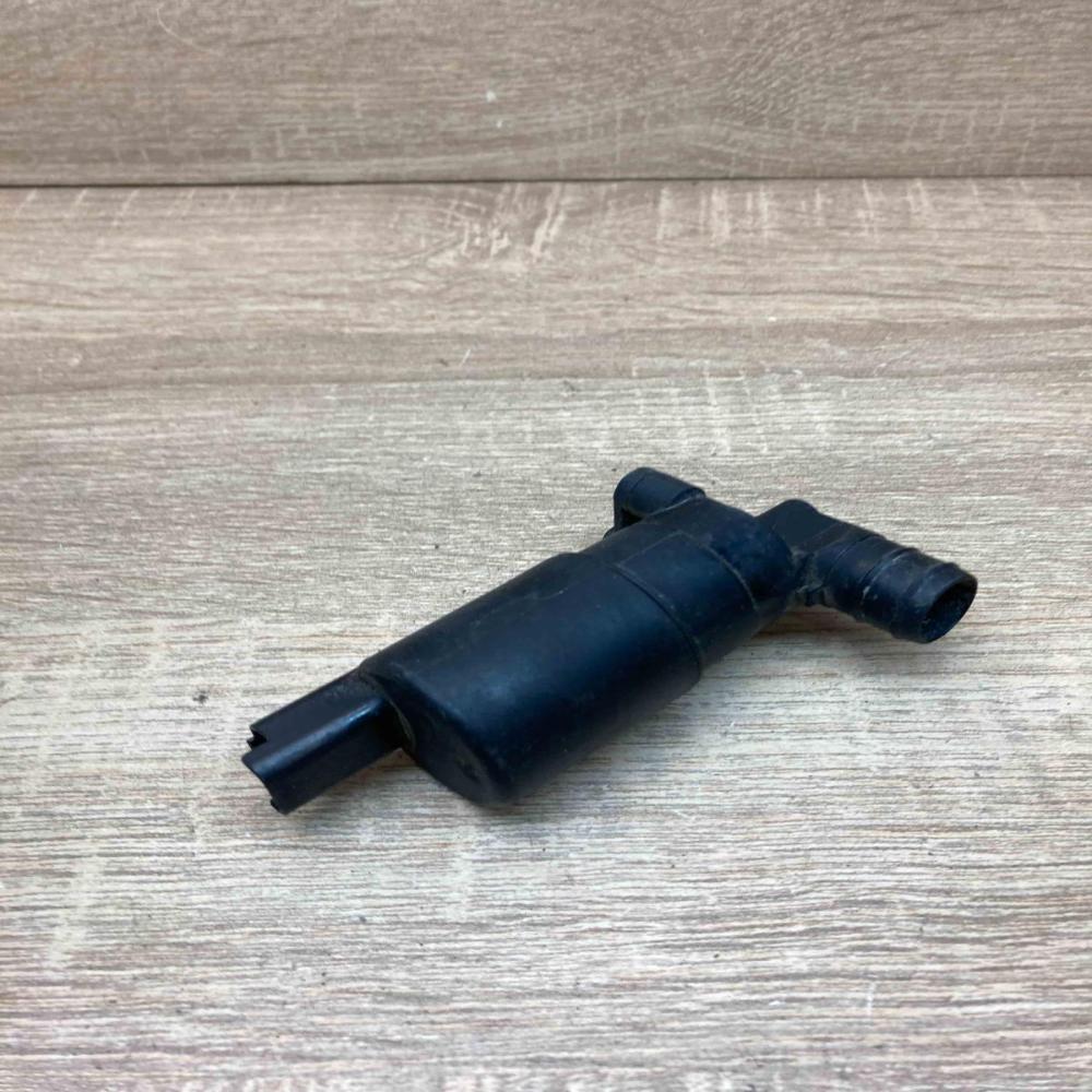 7700428385 9632984980  Windscreen/windshield washer pump Peugeot 307